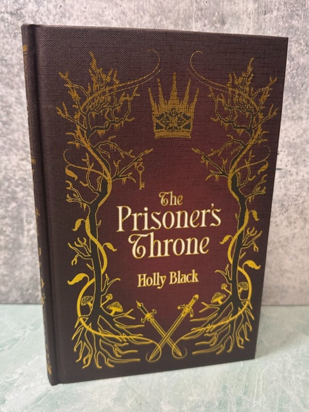 The Prisoner's Throne Special Edition (The Stolen Heir #2) Digitally Signed NEW